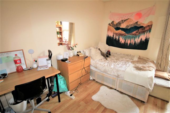 Mayville Place, Leeds photo 3