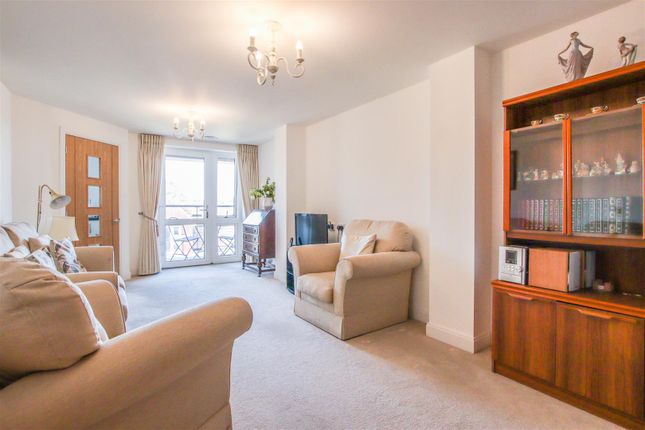 Flat for sale in Edwards House, Pegs Lane, Hertford