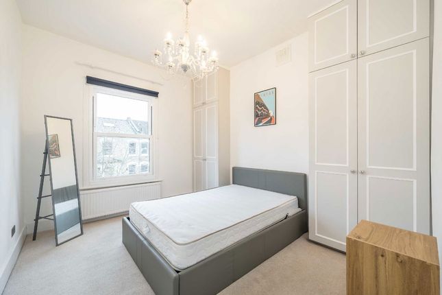 Flat 1, 17-19, Kellett Road, London photo 4