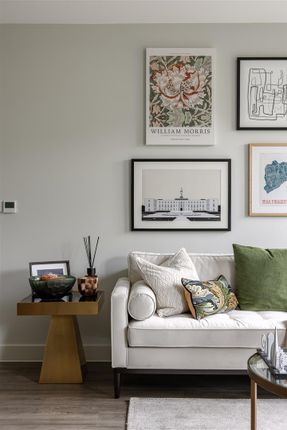 Hepworth Show Home, E17