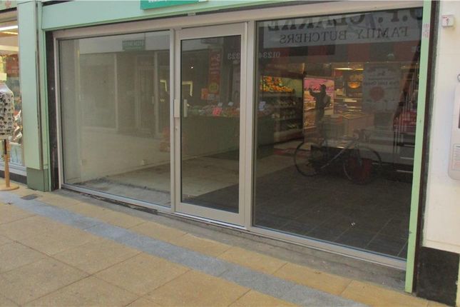 Thumbnail Retail premises to let in Unit 4 Church Arcade, Bedford