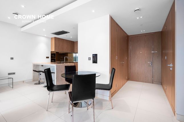 60 Sugar Quay,, London photo 4