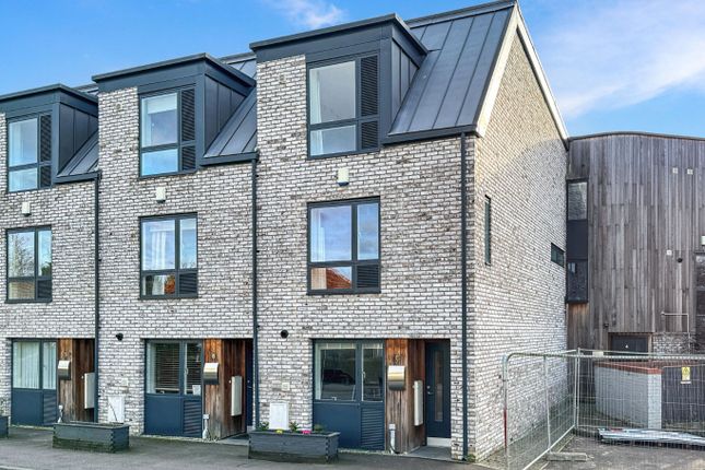 Thumbnail Town house for sale in Station Road, Great Shelford, Cambridge