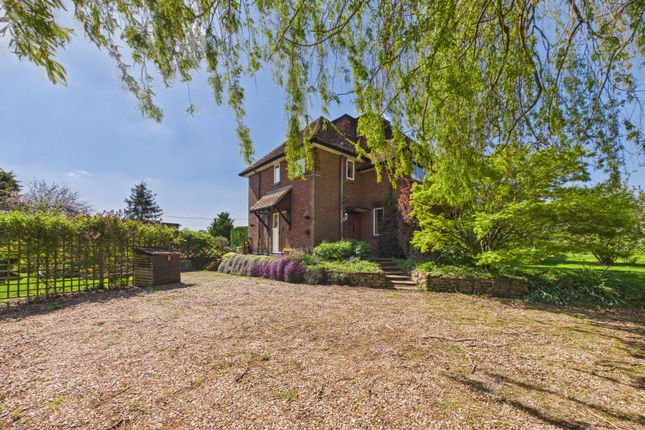 4-bed house on 4, Drydell Lane, Chesham, £850,000