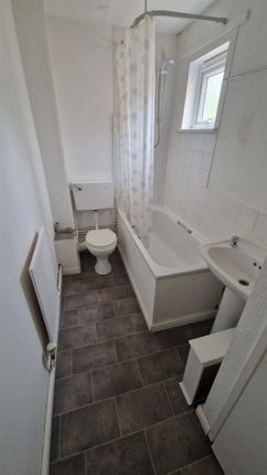 Maisonette for sale in Vauxhall Close, Hillfields, Coventry