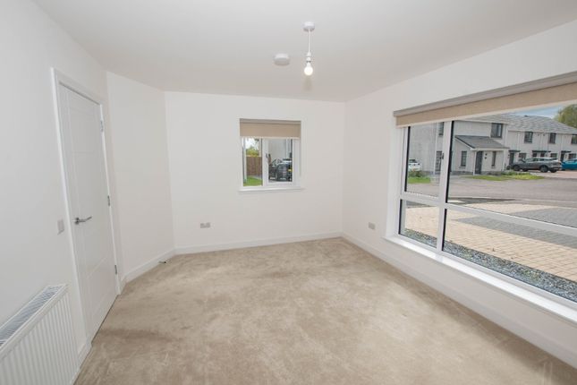 Town Park Way, Glenrothes, KY7 6WD, Glenrothes photo 4