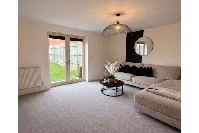 27, Bunkers Hill Road, Hull photo 2