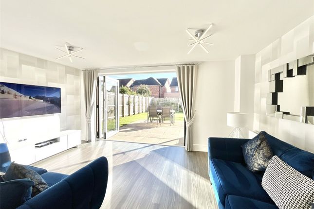 5 Wanstead Crescent, Chester Le Street photo 2