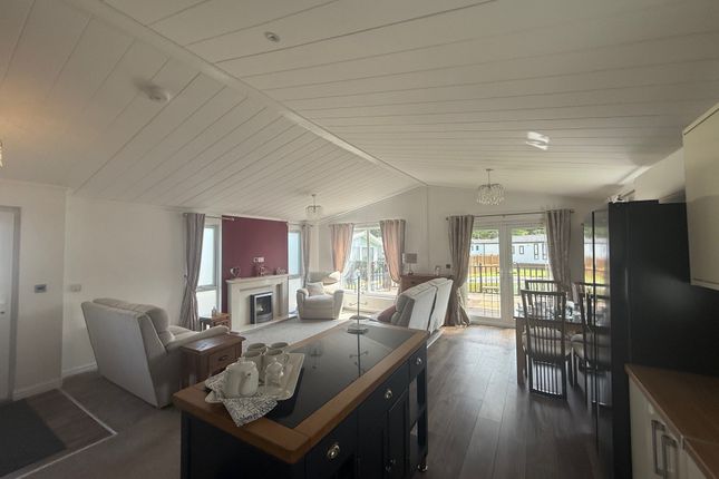 St Andrews - Water front lodge, Tydd St Giles Golf and Country Club, Kirkgate photo 5