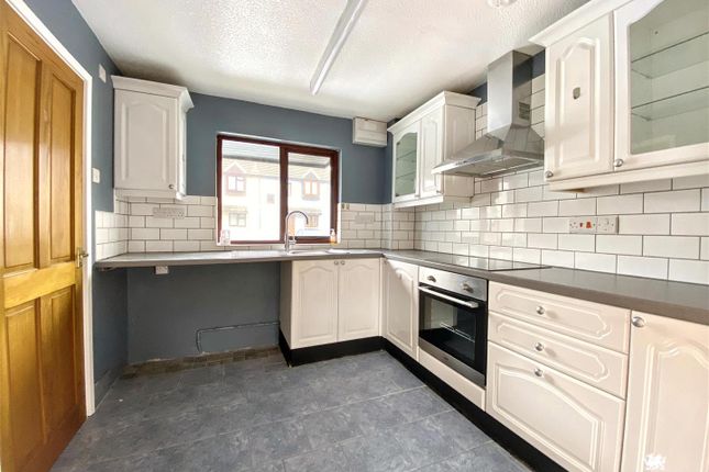 14, Kings Court, Narberth photo 4