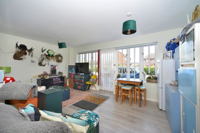 1D Chapel Lane, Chapel Lane, Godalming photo 3