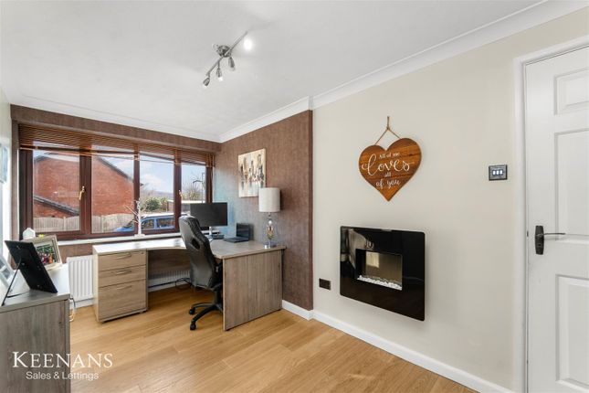 1, Kentmere Close, Burnley photo 5