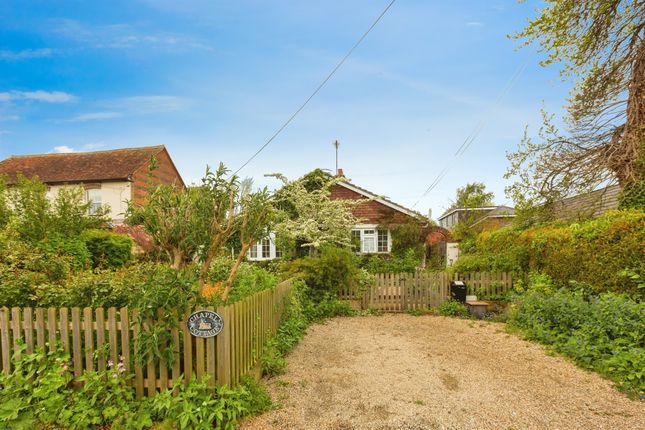 Thumbnail Detached bungalow for sale in Chinnor Road, Towersey, Thame
