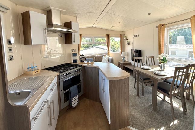9, Wood Farm Country & Leisure Park, Bridport photo 2