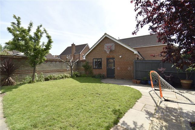 End terrace house to rent in Cressbrook Drive, Great Cambourne, Cambridge