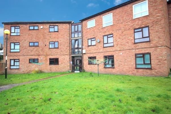 Thumbnail Flat to rent in Pippin Green, Norwich