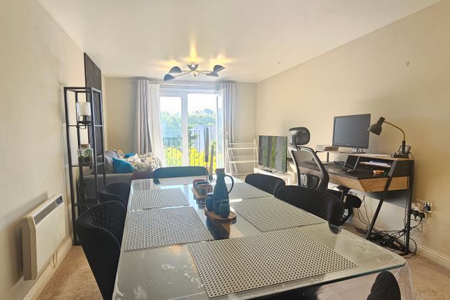 Flat 160, Bristol photo 4