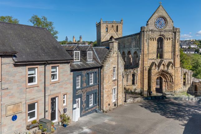7_Abbey_Close_Jedburgh-01.Jpg
