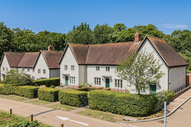7 Harrison Lane, Hertford photo 2