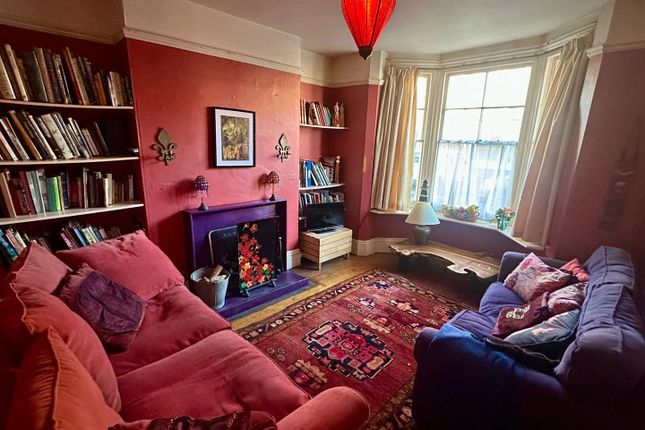 2, Grove Road, Hereford photo 2