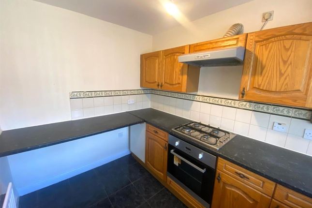 7, Thistle Croft, Wolverhampton photo 4