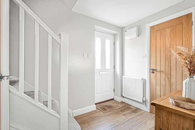 16 Briars End, Ely photo 5