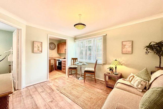 7, William Morris Drive, Newport photo 3