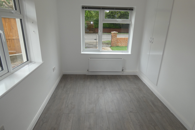 1, Westfield Avenue Woking, null photo 4