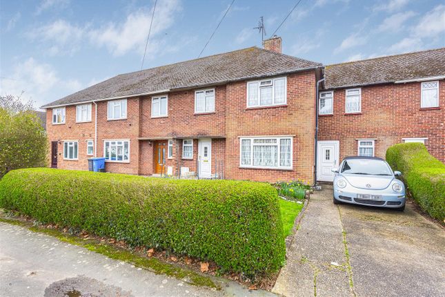 Thumbnail Property for sale in Dedworth Drive, Windsor