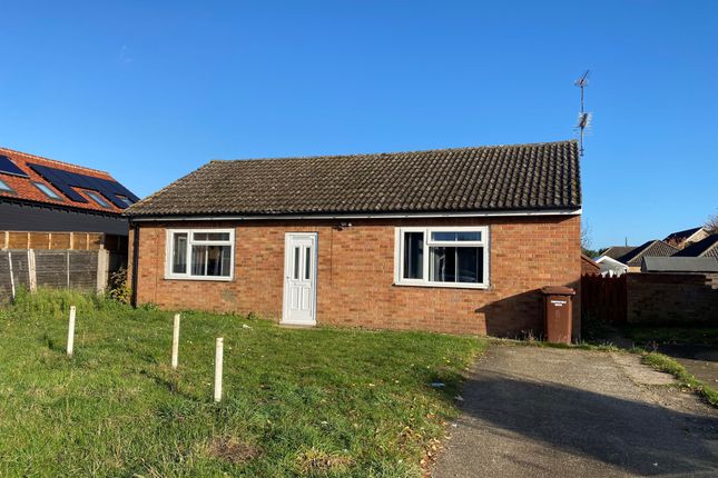 Bungalow to rent in Morley Close, Beck Row, Bury St. Edmunds