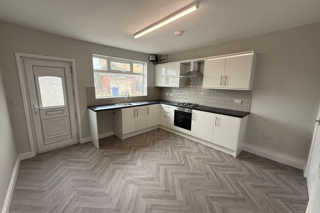 131, Milton Road, Hoyland, Barnsley photo 2