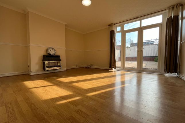 21, Branstree Drive, Coventry photo 5