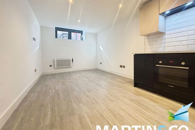 Apartment 5, Burrell Street, Wakefield photo 5