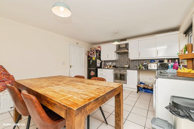54, Douglas Way, Seaham photo 4