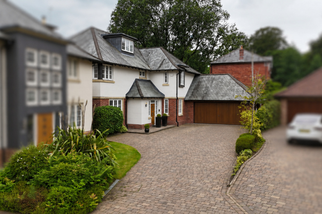 10, Heaton Mount, Bolton photo 2