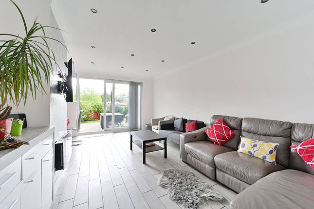 Thumbnail Property to rent in Littlecote Close, West Hill, London
