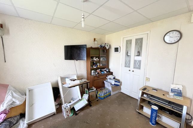 Flat 22, Norkeed Court, Cleveleys photo 3