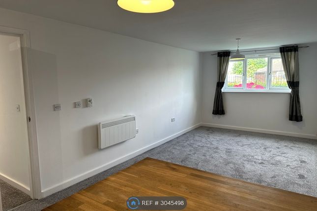 Prospect Court, Morley, Leeds photo 3