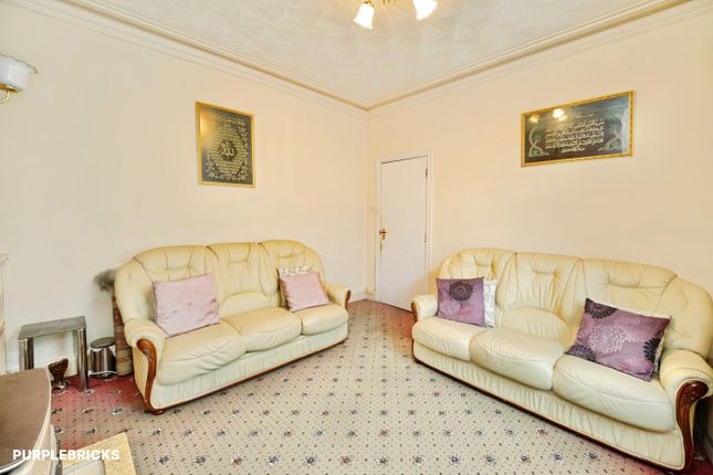 Carlisle Place, Bradford photo 4