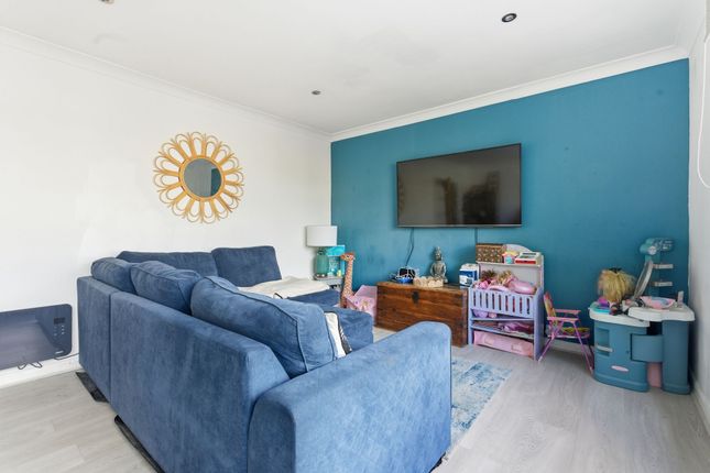 5a Royal Hunt House Fernbank Road, Ascot photo 4
