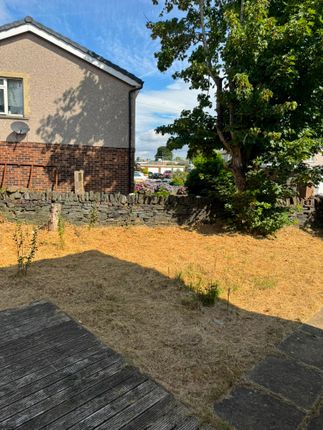 5, Askrigg Drive , Bradford photo 4