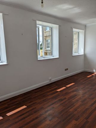 7 Quinton Gurney House, Norwich photo 2