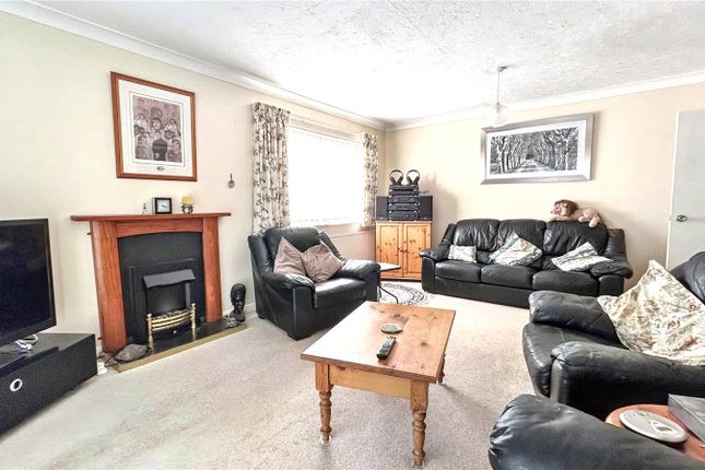 27B,, Kings Road, Devon photo 2