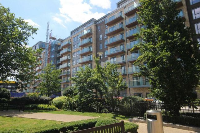 Flat Flat 30 Capri House, 1, Beaufort Square, London photo 4