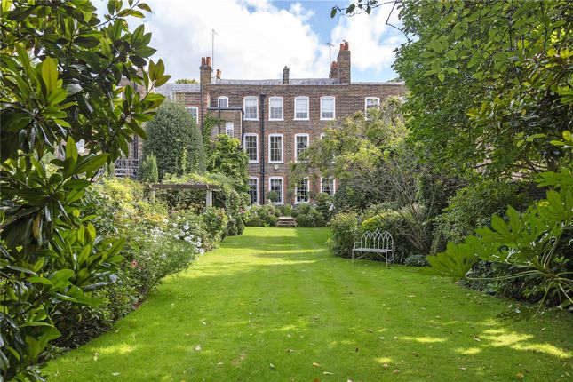 Fotheringay House, 14, Montpelier Row, Twickenham photo 2