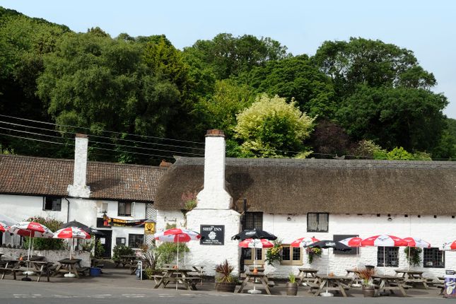 Thumbnail Pub/bar to let in Porlock Weir, Minehead