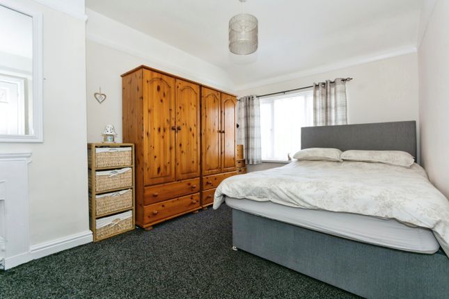 End terrace house for sale in Fox Green Crescent, Birmingham, West Midlands