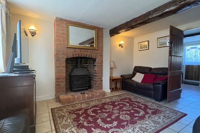 Royden,, Sherborne Street, Gloucestershire photo 4