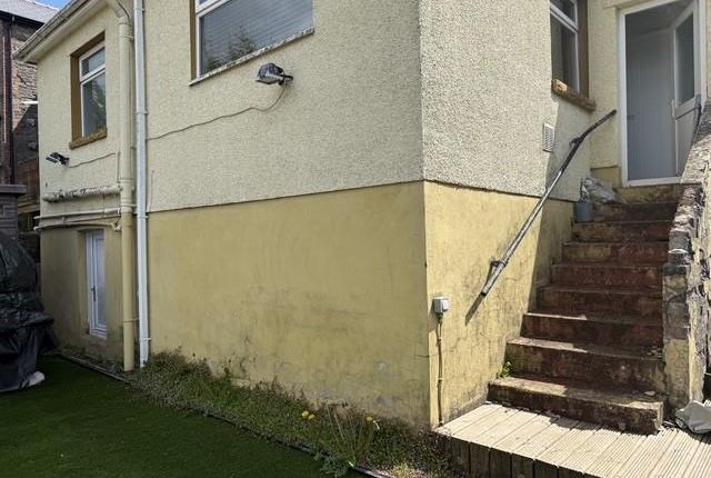 Cartref, Strathview, Newport photo 5