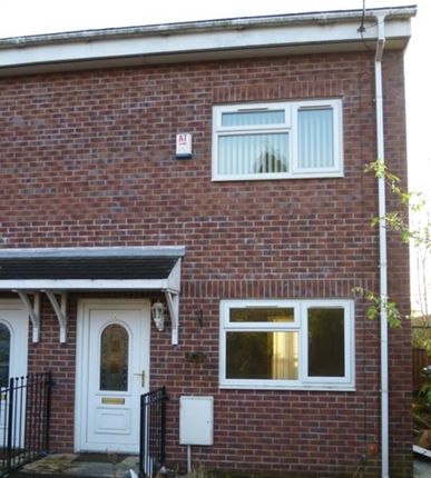 Thumbnail Town house for sale in Boulters Close, Middleton, Manchester